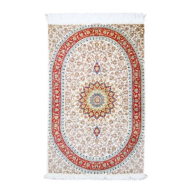 ペルシャ絨毯クム産<br>ラザビィ工房<br>絹100％　60×96cm<br>商品番号73051