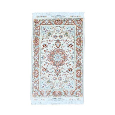 ペルシャ絨毯<br>タブリーズ産<br>毛＆絹 70×115cm<br>商品番号 73952