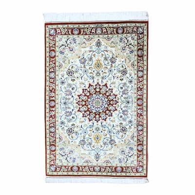 ペルシャ絨毯クム産<br>エラミ工房<br>絹100％　60×90ｃｍ<br>商品番号69199