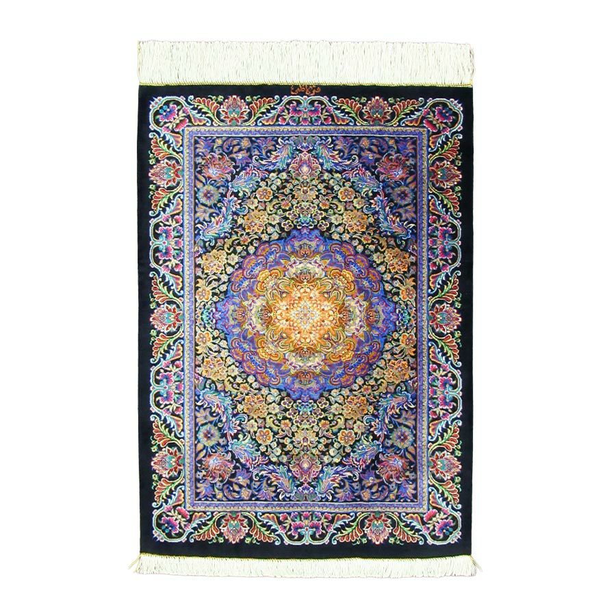 ペルシャ絨毯クム産カゼミ工房絹100％ 60×90cm商品番号77510