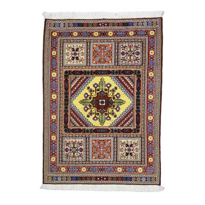 ペルシャ絨毯 キリム<br>シルジャン産<br>毛100%　85×117cm<br>商品番号80411