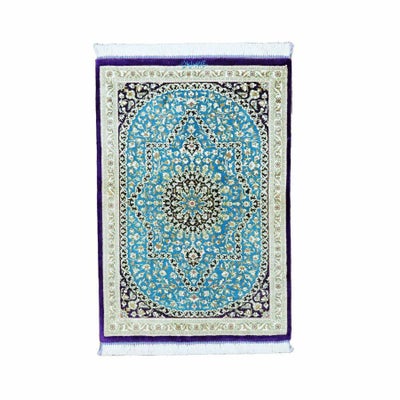 ペルシャ絨毯クム産<br>イマニ工房<br>絹100％　50×74ｃｍ<br>商品番号84595