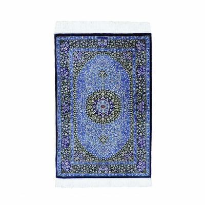 ペルシャ絨毯 クム産<br>アルサラーニ工房<br>絹100％　60x90㎝<br>商品番号84676