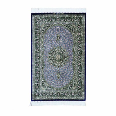 ペルシャ絨毯 クム産<br>アミーラン工房<br>絹100% 98×157cm<br>商品番号84668