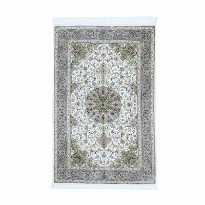 ペルシャ絨毯<br>カシャーン産<br>ファッラー工房<br>絹100% 100×151cm<br>商品番号85647