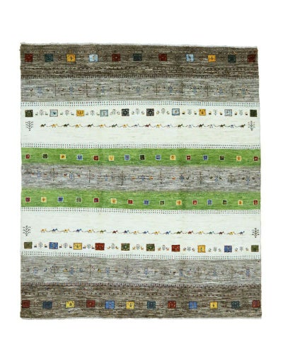 ペルシャ絨毯<br>シラーズ産ギャッベ<br>ファインカシュクリ<br>毛100％　204×248cm<br>商品番号86078