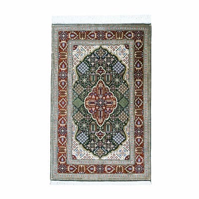 ペルシャ絨毯クム産<br>ヌーリー工房<br>絹100% 77x122cm<br>商品番号88437