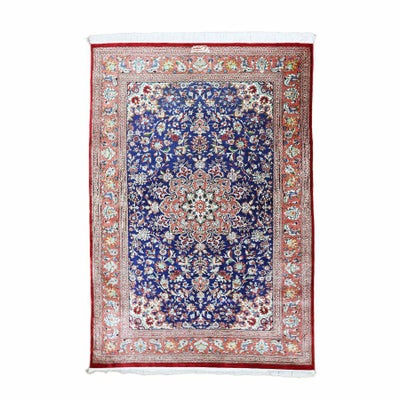 ペルシャ絨毯クム産<br>シャヒィ工房<br>絹100% 151x103cm<br>商品番号71342
