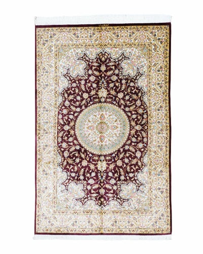 ペルシャ絨毯クム産<br>アハマディ工房<br>絹100% 130×202cm<br>商品番号88701