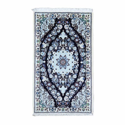 ペルシャ絨毯<br>ナイン産アカーワン工房<br>毛＆絹 57×95cm<br>商品番号 89239