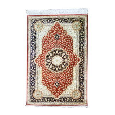 ペルシャ絨毯クム産<br>ラザヴィ工房<br>絹100% 80×124cm<br>商品番号88998