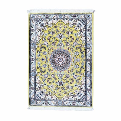 ペルシャ絨毯<br>ナイン産<br>毛＆絹 61×89cm<br>商品番号 90140