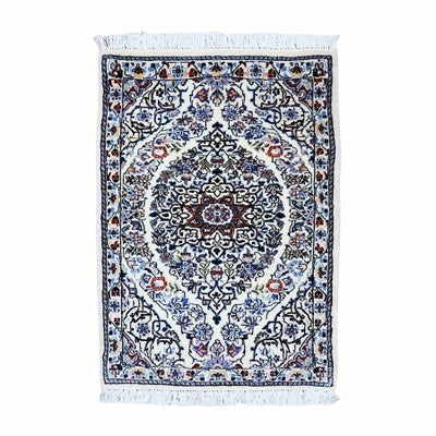ペルシャ絨毯<br>ナイン産(6La)シシラ<br>毛＆絹 53×74cm<br>商品番号 90142