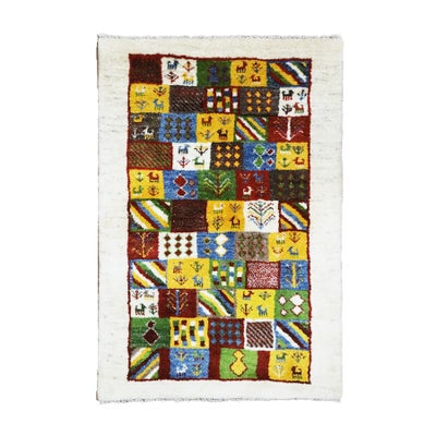 ペルシャ絨毯<br>シラーズ産ギャッベ<br>毛100％ 83×127cm<br>商品番号 90606