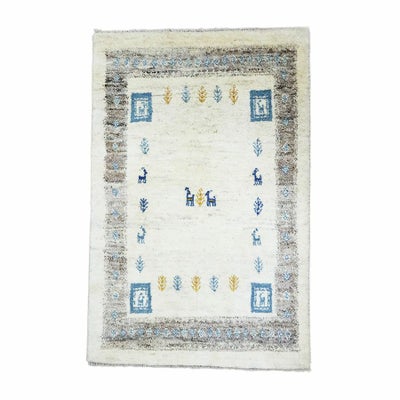 ペルシャ絨毯<br>シラーズ産ギャッベ<br>毛100％ 84×128cm<br>商品番号 90614