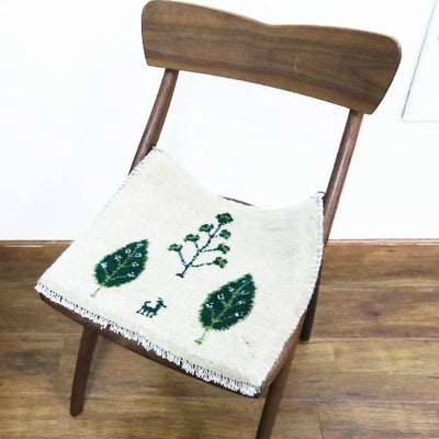 ギャッベ　シラーズ産　<br> 44×37cm　アイボリー　<br>No.90441