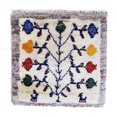 ペルシャ絨毯  手織り<br> ギャッベ  シラーズ産<br>毛100％　43×41cm<br>商品番号90461