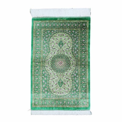 ペルシャ絨毯クム産<br>ムサヴィ工房<br>絹100％　60×92cm<br>商品番号90945