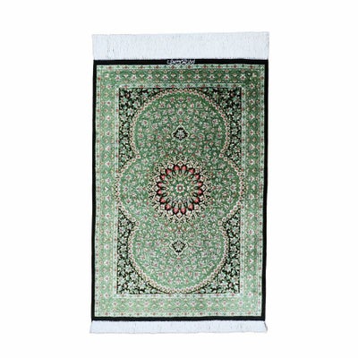 ペルシャ絨毯シルク<br>クム産ムサヴィ工房<br>絹100％　59×88cm<br>商品番号90947