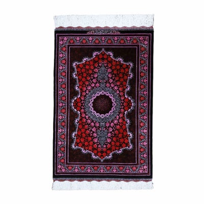 ペルシャ絨毯クム産<br>アミーラン工房<br>絹100％　61×93cm<br>商品番号90960