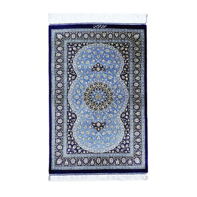 ペルシャ絨毯クム産<br>アミーラン工房<br>絹100％　59×90cm<br>商品番号90948
