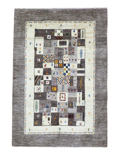 ペルシャ絨毯<br>シラーズ産ギャッベ<br>毛100%　172×251cm<br>商品番号90893