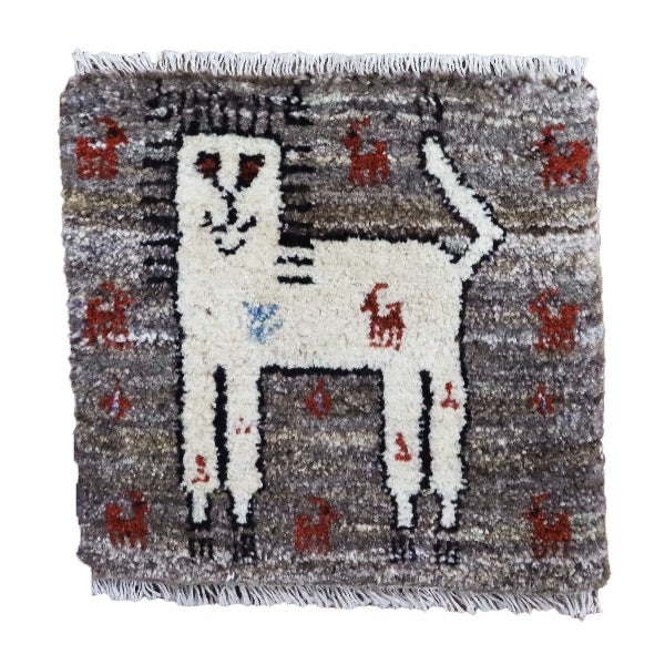 ペルシャ絨毯 ギャッベ ライオン 座布団 42×40cm No.90188 グレージュ