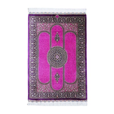 ペルシャ絨毯クム産<br>ザリン工房<br>絹100％ 63×94cm<br>商品番号91307