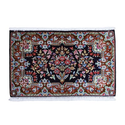ペルシャ絨毯<br>ケルマン産<br>毛100％　91×58cm<br>商品番号91360