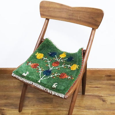 ペルシャ絨毯 ギャッベ　<br>座布団　41×40cm　<br>No.90462　グリーン