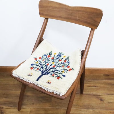 ペルシャ絨毯 ギャッベ　<br>座布団　40×38cm　<br>No.90457　アイボリー