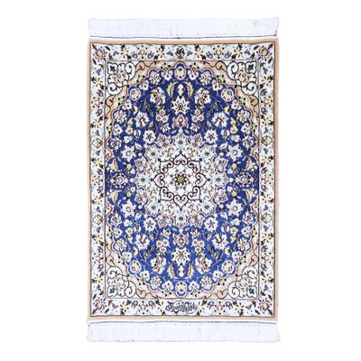 ペルシャ絨毯<br>ナイン産(6La)シシラ<br>モルタザヴィ工房<br>毛＆絹 50×73cm<br>商品番号 91409