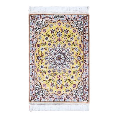 ペルシャ絨毯<br>ナイン産(6La)シシラ<br>モルタザヴィ工房<br>毛＆絹 51×74cm<br>商品番号 91413