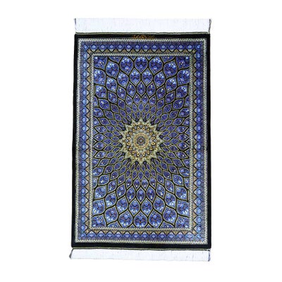 ペルシャ絨毯クム産<br>ムサヴィ工房<br>絹100％　58×89cm<br>商品番号91488