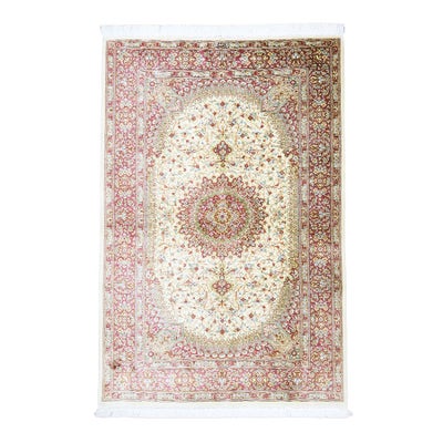 ペルシャ絨毯 クム産<br>絹100% 98×147cm<br>商品番号84692