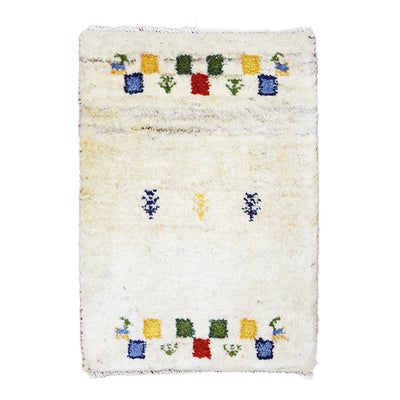 ペルシャ絨毯 手織り<br>ギャッベ　シラーズ産<br>毛100％　41×58cm<br>商品番号91359