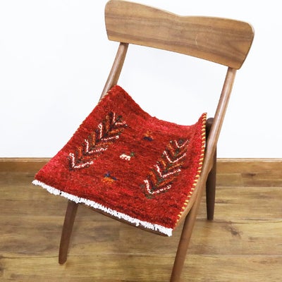 ペルシャ絨毯 ギャッベ　<br>座布団　43×41cm　<br>No.91605　レッド