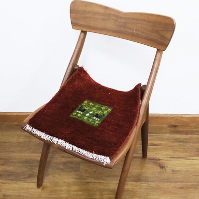 ペルシャ絨毯 ギャッベ　<br>座布団　40×38cm　<br>No.91608　レッド